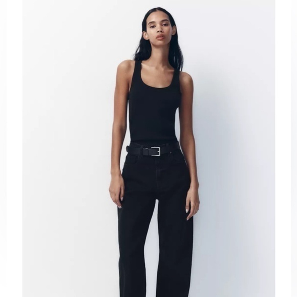 Zara Highrise Black Straight Leg Cotton Jeans Size 2